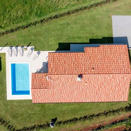 Family House With Private Pool And Playground *